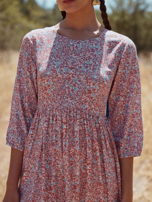 שמלת אהבה ורוד