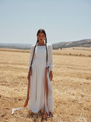 שמלת ויקטוריה לבנה