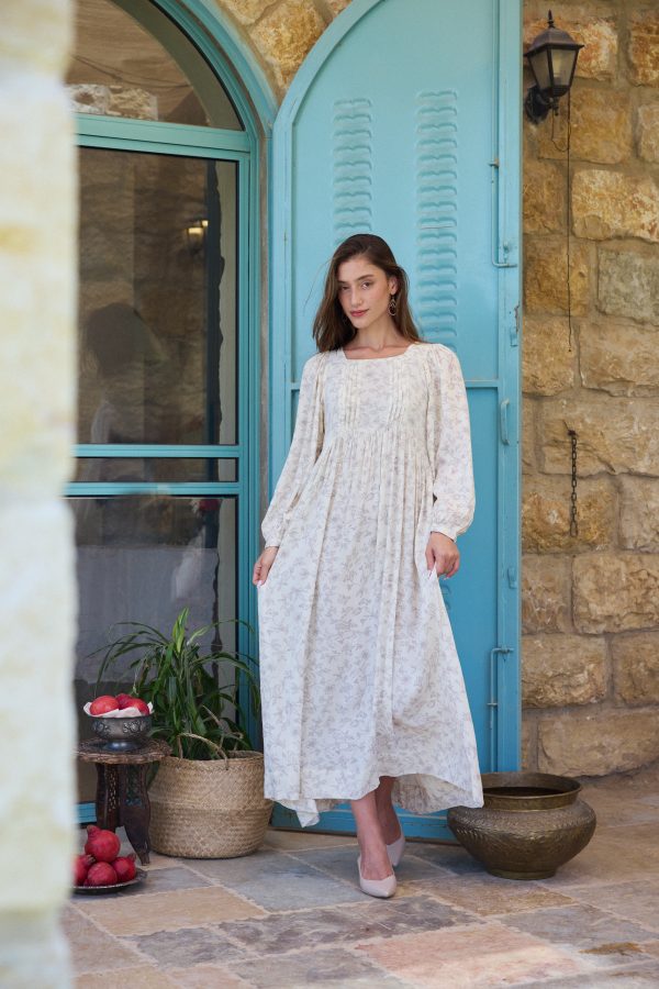 שמלת שליו שמנת