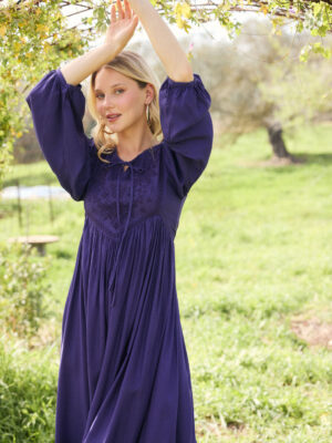 שמלת פרת סגול